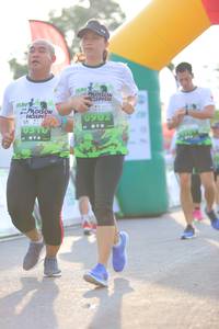 BIB: 
                            <button type="button" onclick="openModal(3649121)" class="btn btn-primary btn-sm float-right btn-popup" data-toggle="modal" data-target=".modal-high-quality">
                        <i class="fas fa-shopping-cart"></i> Add to Cart
                    </button>
                                            <button type="button" onclick="isThisMe(3649121, true)" class="btn btn-success btn-sm float-right btn-popup btn-isme hidden" data-toggle="tooltip" data-placement="bottom" title="นี่คือรูปของคุณใช่ไหม คลิกที่นี่เพื่อเอาเข้าอัลบั้ม">
                        <i class="fas fa-plus"></i> Add to album
                    </button>
                    <button type="button" onclick="isThisMe(3649121, false)" class="btn btn-warning btn-sm float-right btn-popup btn-isnotme hidden">
                        <i class="fas fa-ban"></i> Remove from album
                    </button>